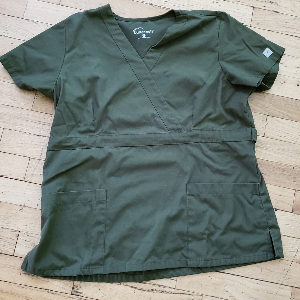 Women's Scrub Set